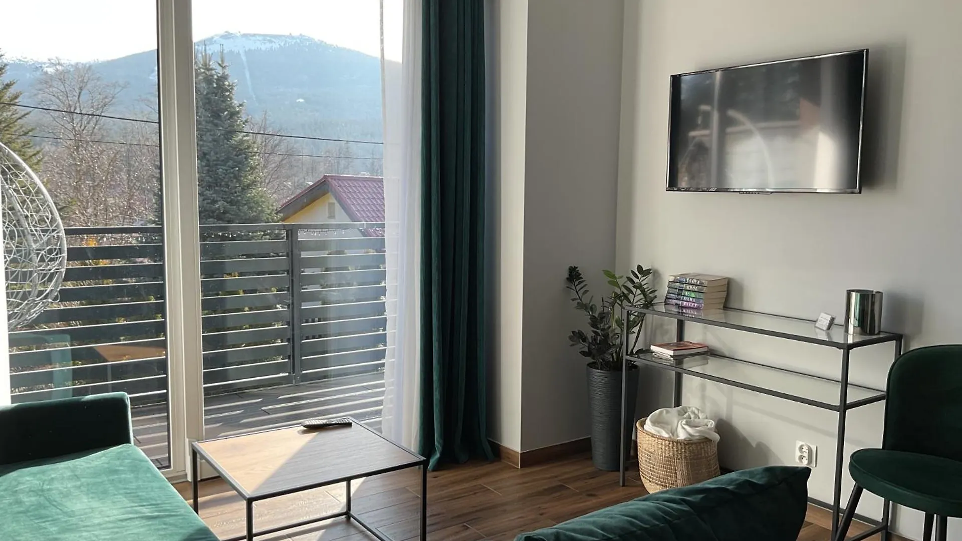 Z Widokiem Apartamenty - Apartamenty Z Widokiem Na Gory I Zewnetrzna Balia Szklarska Poręba
